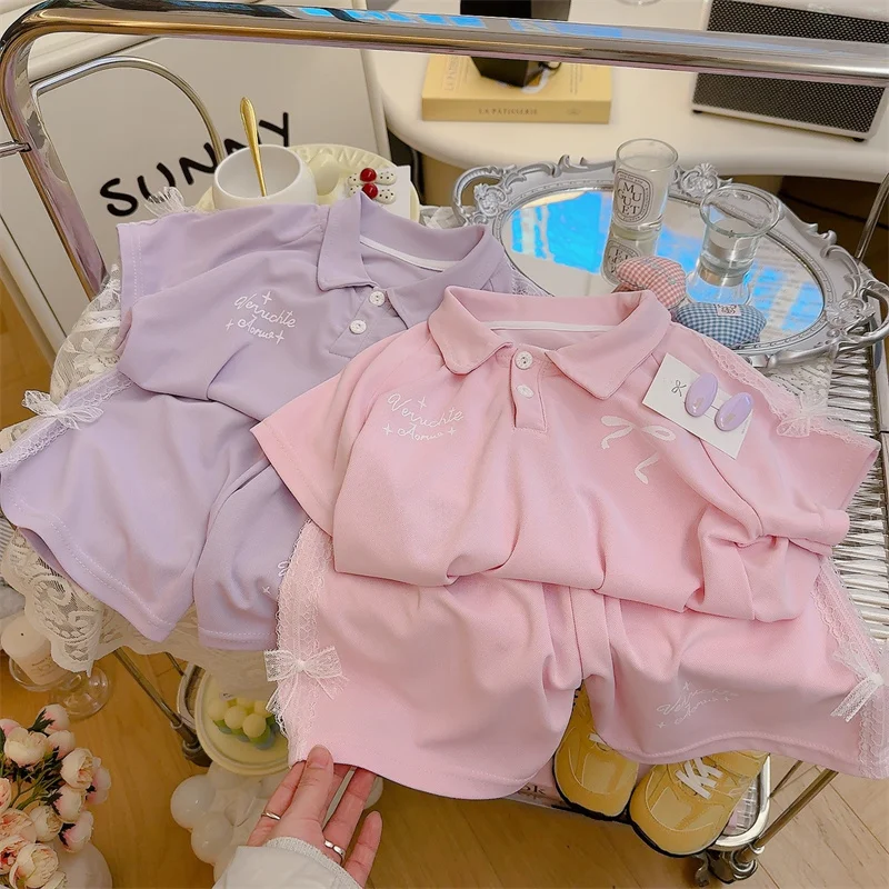 Conjunto de verano infantil con lazo y encaje