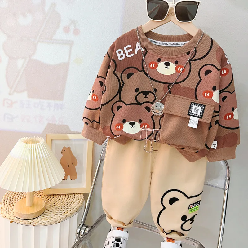 Ropa de otoño para bebé: camiseta y pantalón con dibujos animados