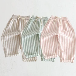 Pantalones de lino y algodón a rayas para niña con bolsillos vintage