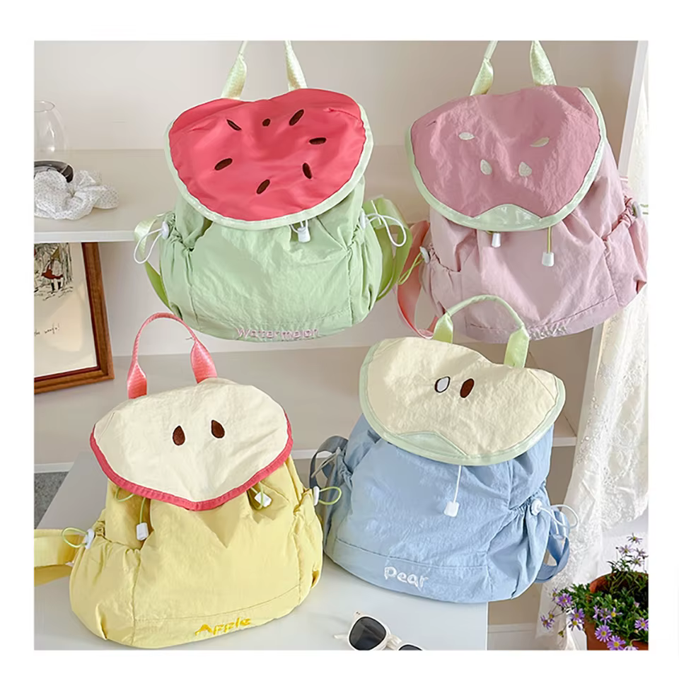 Mochila infantil HOUSBAY con diseño de cara sonriente y cierre de cordón
