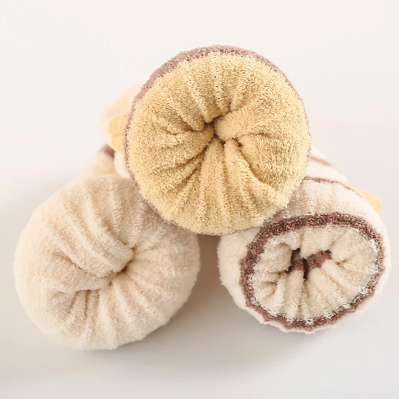 Calcetines polar coral con rayas para niños – Suaves y cálidos - imagen 2