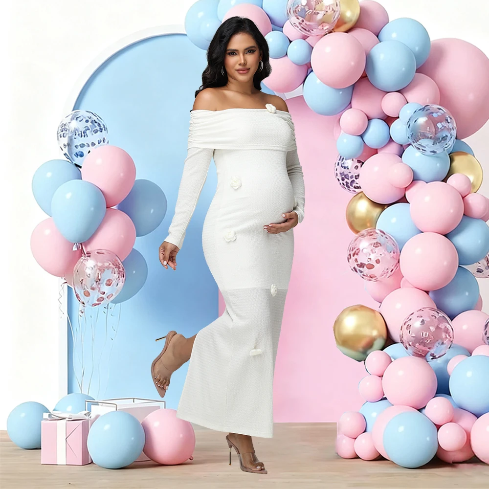 Vestido de maternidad floral con hombros descubiertos y manga larga - imagen 3