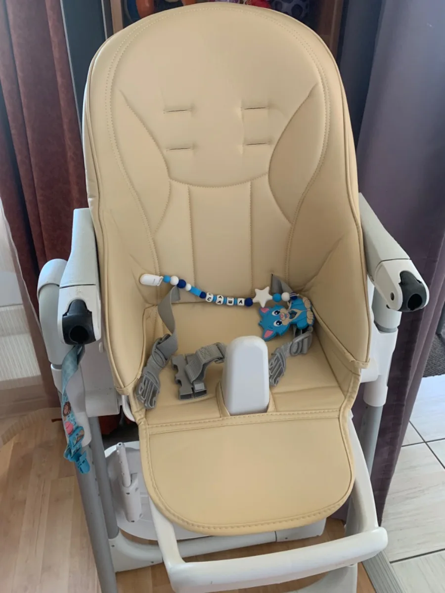 Reposapiés regulable con cojín PU para silla de bebé - imagen 4