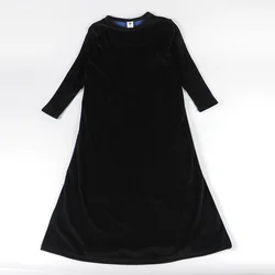Camisón largo de terciopelo acanalado con cuello redondo azul y rosa