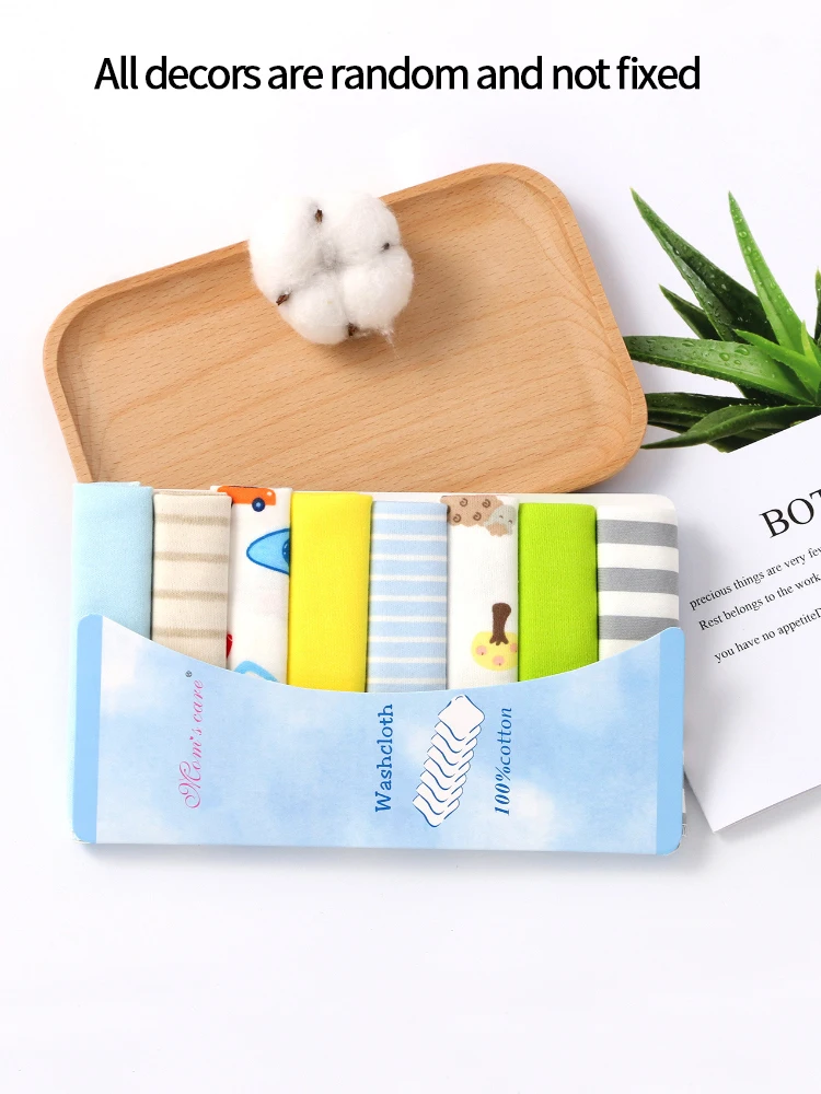 Toalla y babero de algodón para baño de recién nacido