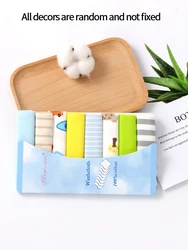 Toalla y babero de algodón para baño de recién nacido