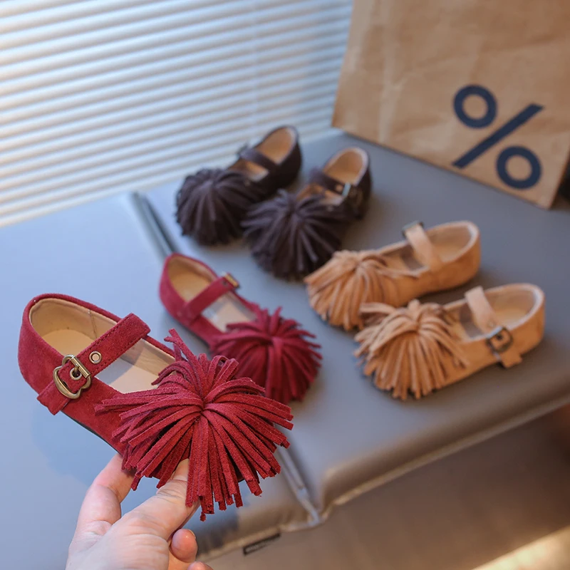 Zapatos antideslizantes tipo princesa para niña con borlas de fiesta - imagen 4
