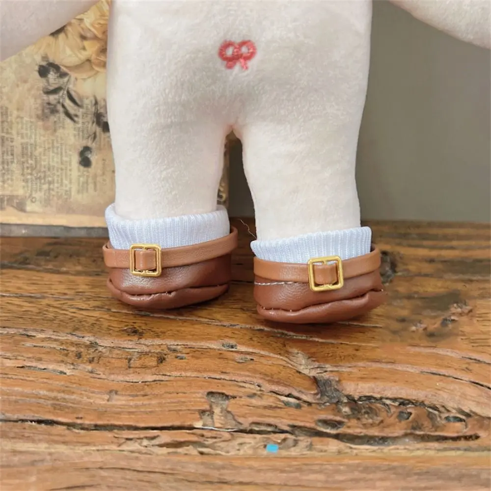 Detalle multicolor de las mini pantuflas