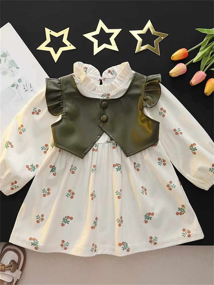 Detalle del estampado y textura del vestido