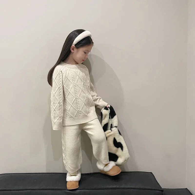 Conjunto deportivo para niña Milangel – Sudadera y falda - imagen 2