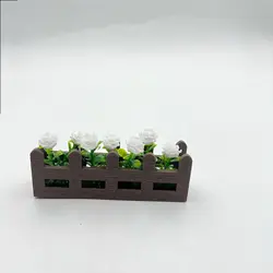 Casa de muñecas 1:12 con flores rosas simuladas - jardín realista
