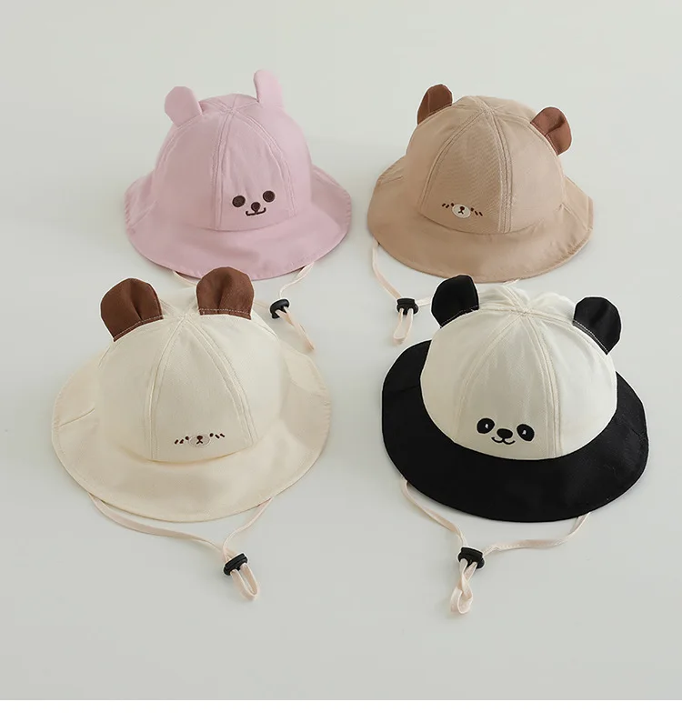 Sombrero de cubo con ala ancha y estampado de caricaturas