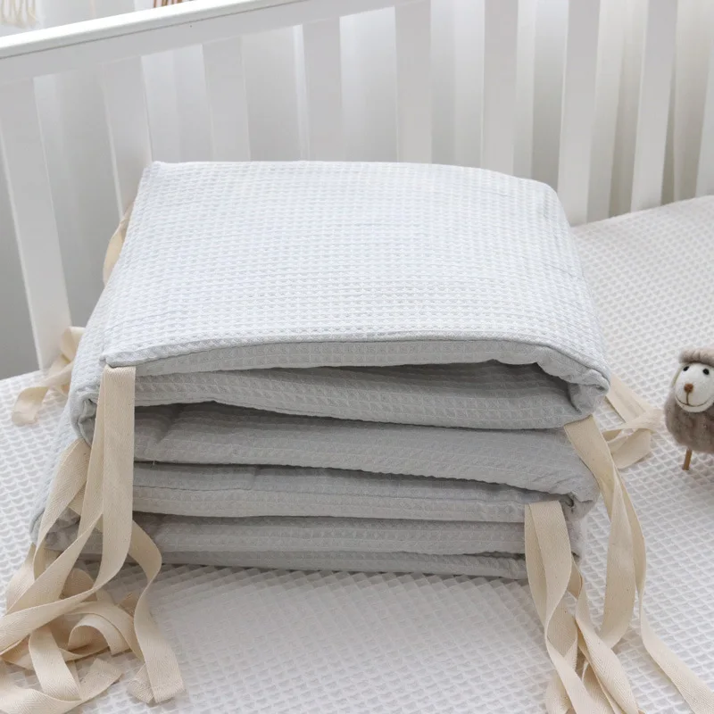 Parachoques lavable con bolsa colgante