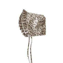 Gorro de sol floral para bebé con protección auditiva