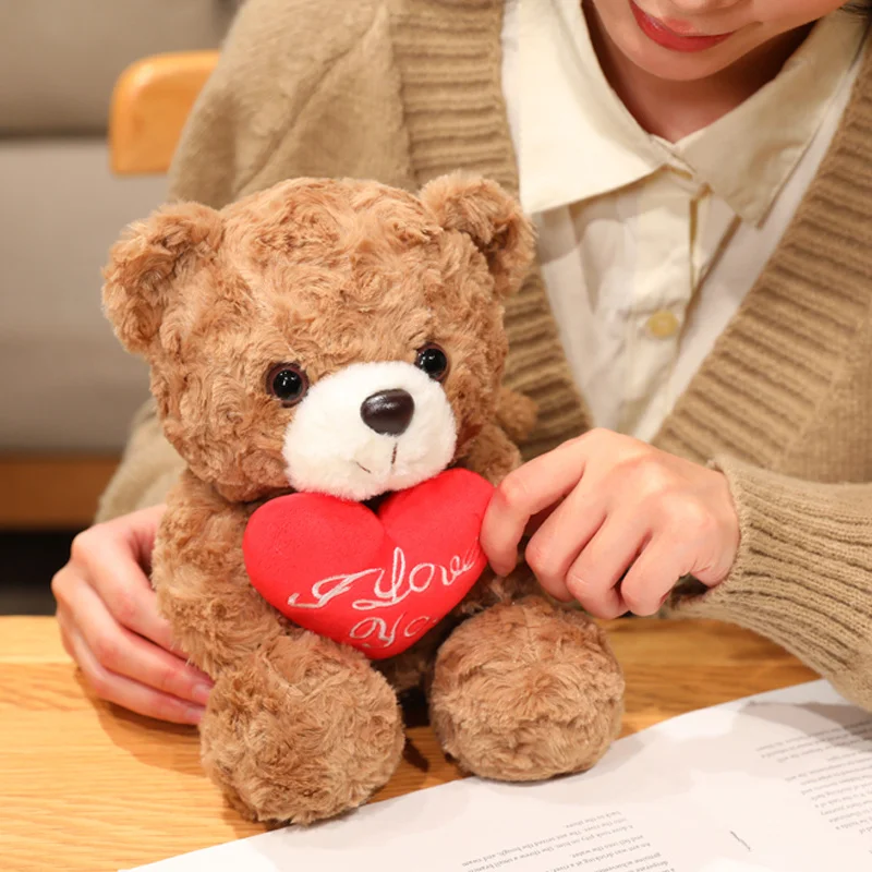 Peluche oso sentado con corazón rojo para San Valentín - imagen 2