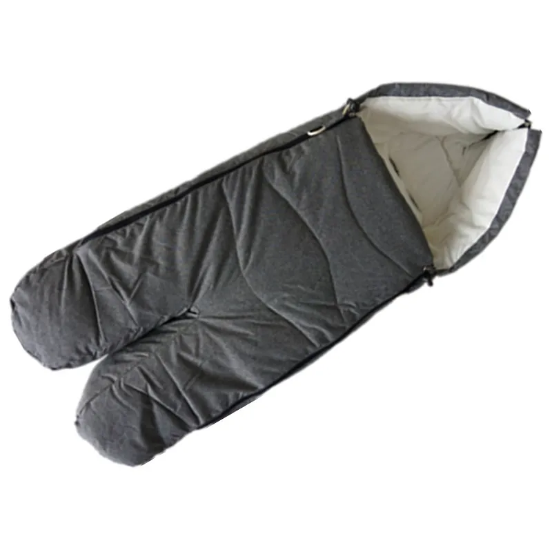 Cochecito con saco de dormir dividido y cubierta para pies invierno