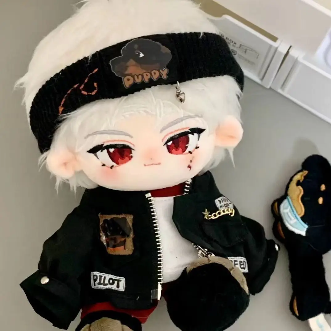 Muñeco anime poseable de 20 cm con aspecto de peluche
