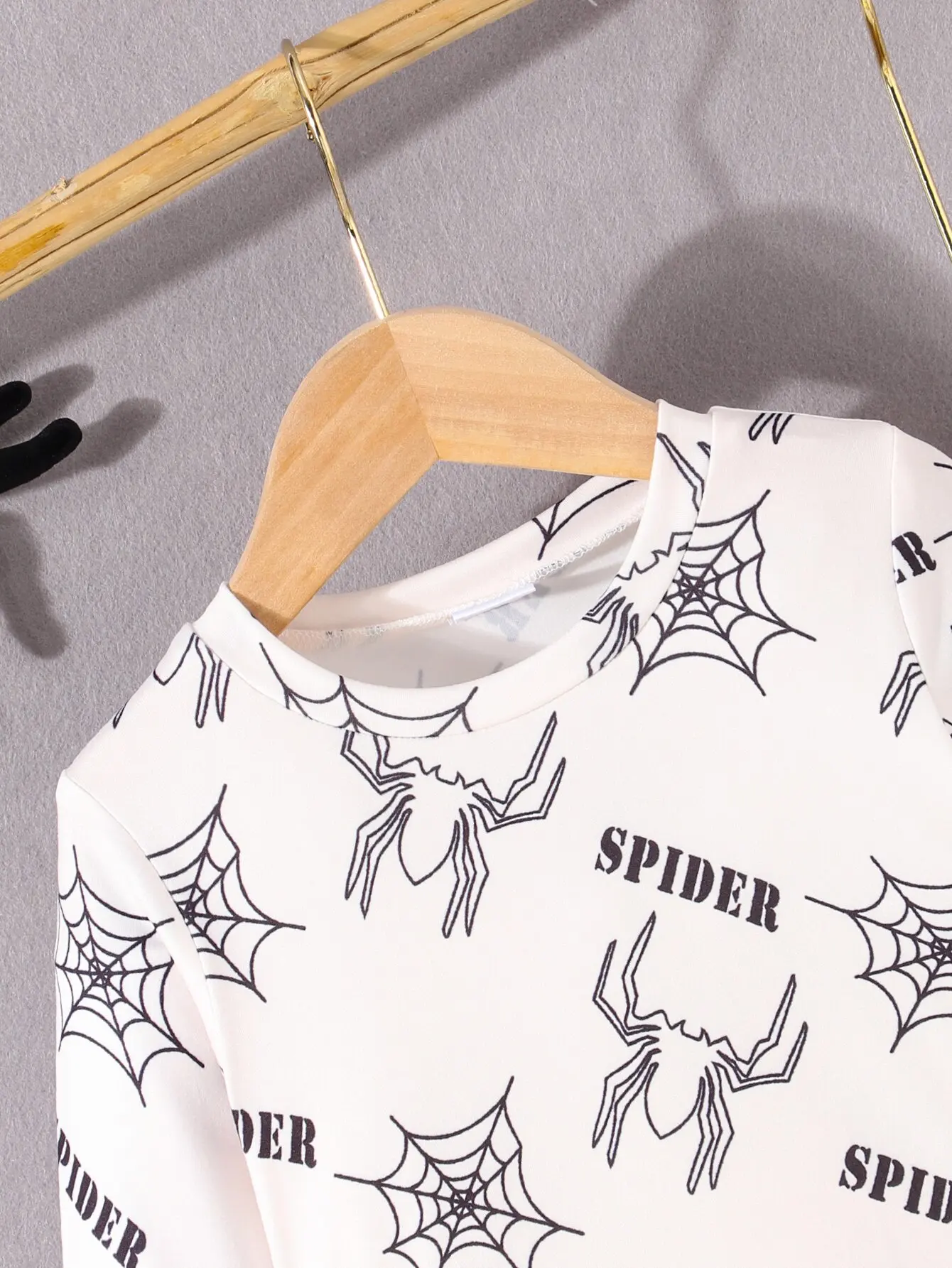 Pijama bebé manga larga con estampado de telarañas, cómodo - imagen 2