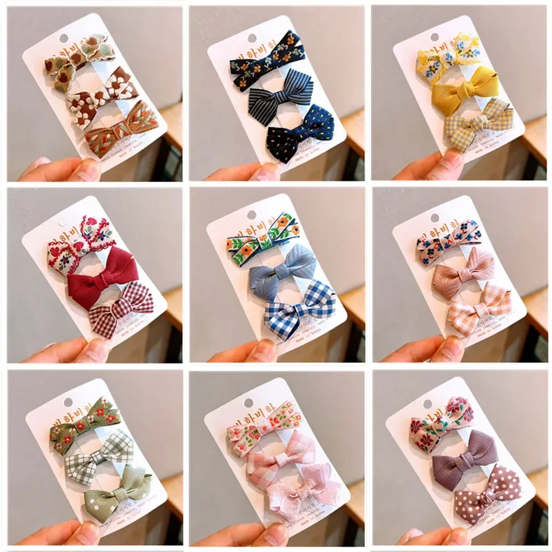 Pinzas de pelo floral con lazo para niña - Set de 3 - imagen 3