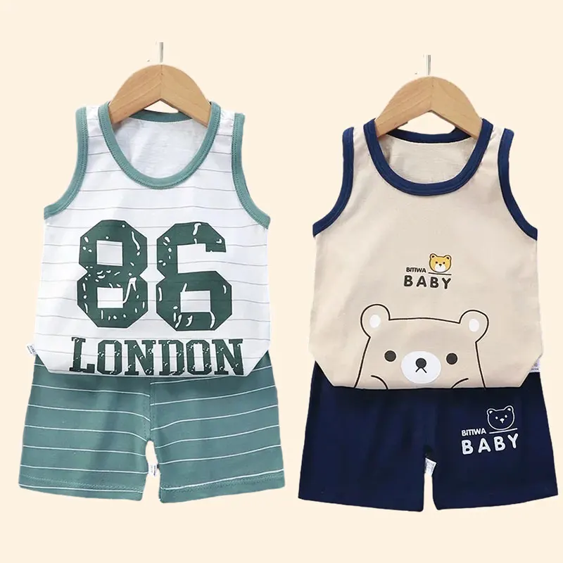 Conjunto veraniego para bebé con chaleco y pantalón corto cómodo