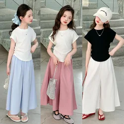Conjunto de niña verano: camiseta manga corta y pantalón holgado
