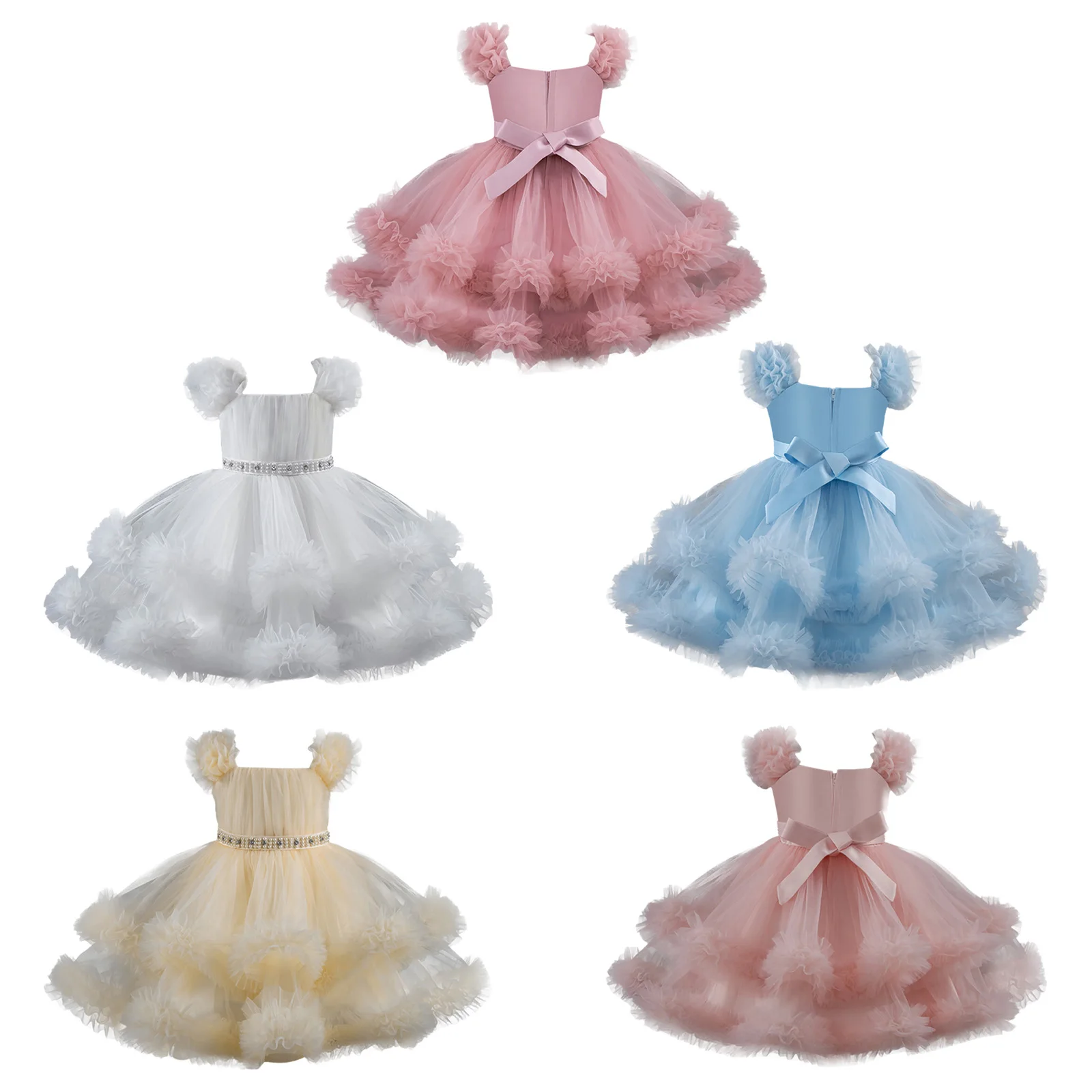 Vestido de princesa en diseño acampanado con tul