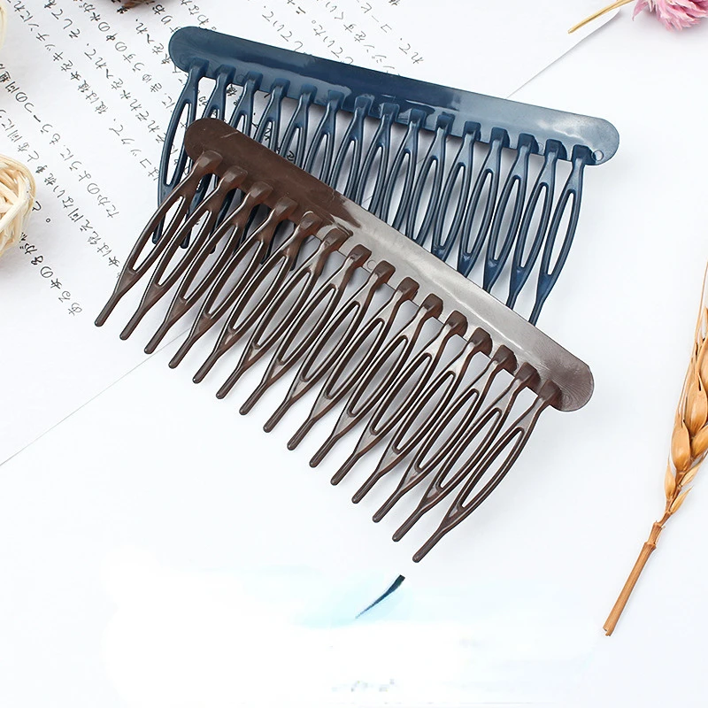 Accesorios para el cabello infantil: peine de dientes y horquillas - imagen 3