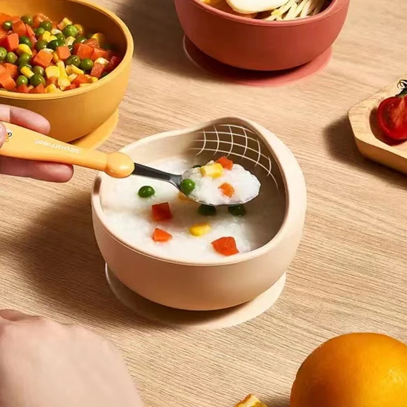 Cuenco de silicona para bebé con cuchara - Set infantil - imagen 4