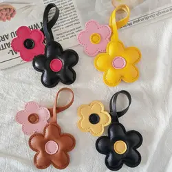 Llavero de cuero PU con girasol y flor de cinco pétalos