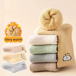 Calcetines de recién nacido en terciopelo cálido para invierno