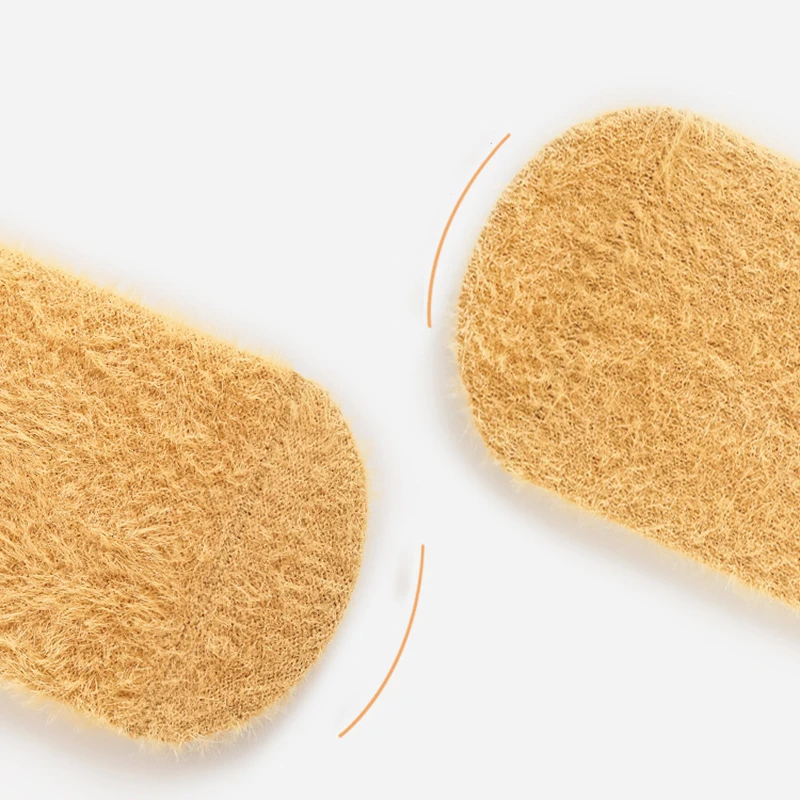 Calcetines de terciopelo coral para bebé – suaves y acogedores - imagen 2