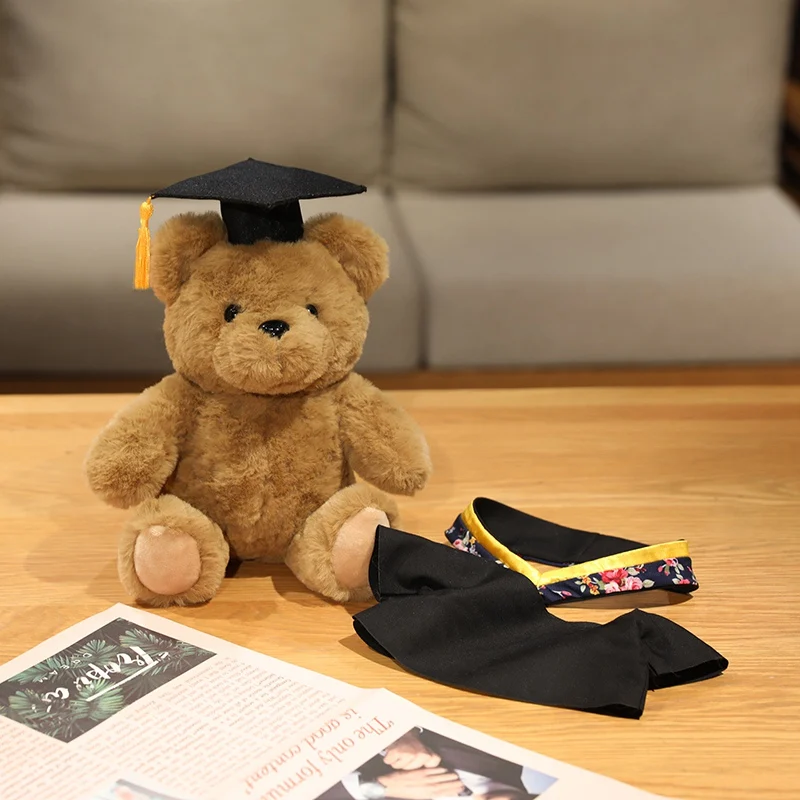 Peluche Dr.Bear de graduación: gorro médico tierno