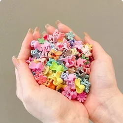 Pinzas para el pelo infantiles con flores y estrellas