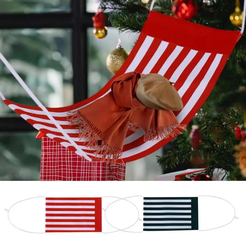 Columpio navideño para muñecas con accesorios - imagen 5