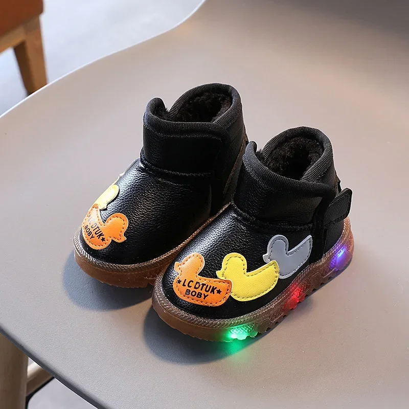 Botas de nieve con luces LED acolchadas para niños - imagen 5