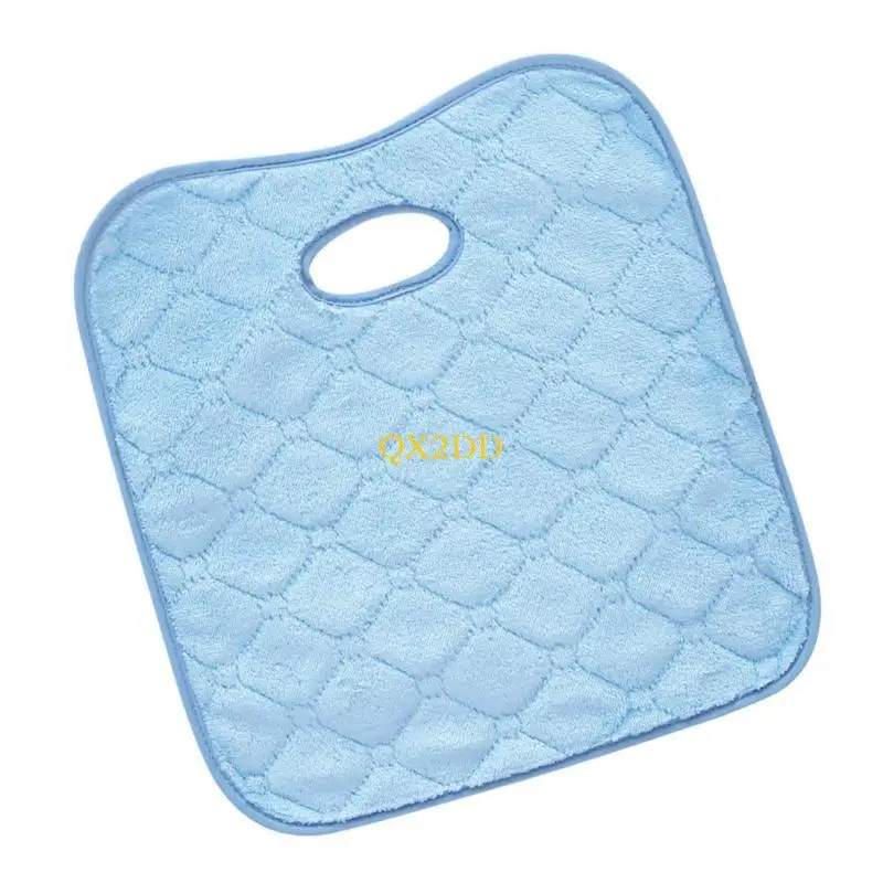 Alfombrilla siendo usada en una silla de coche infantil