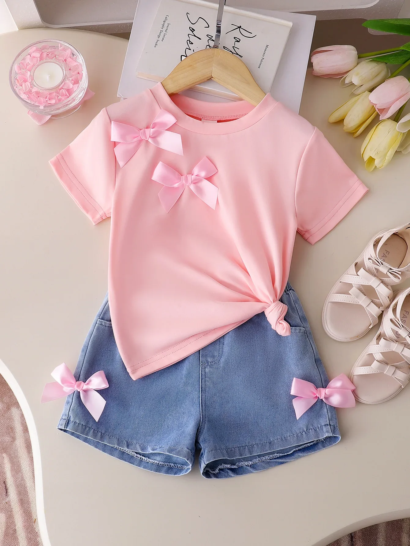 Top con lazo rosa