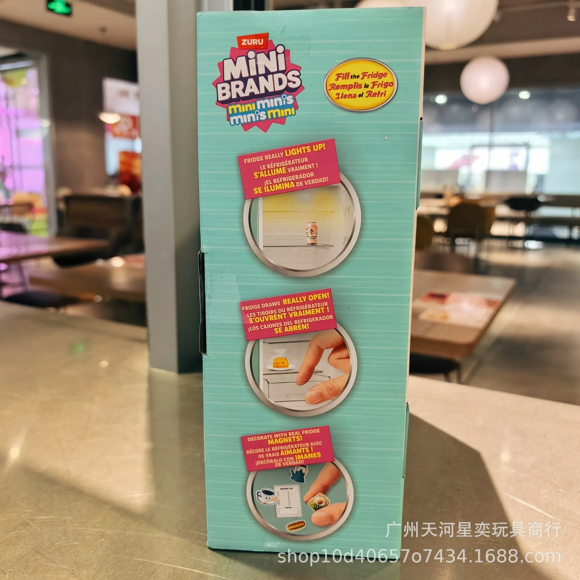 ZURU Mini Brands Nevera de juguete con luz LED y comida miniatura - imagen 3
