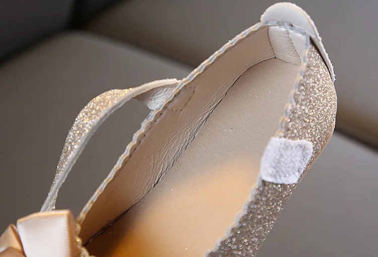 Zapatos de fiesta para niña con suela flexible
