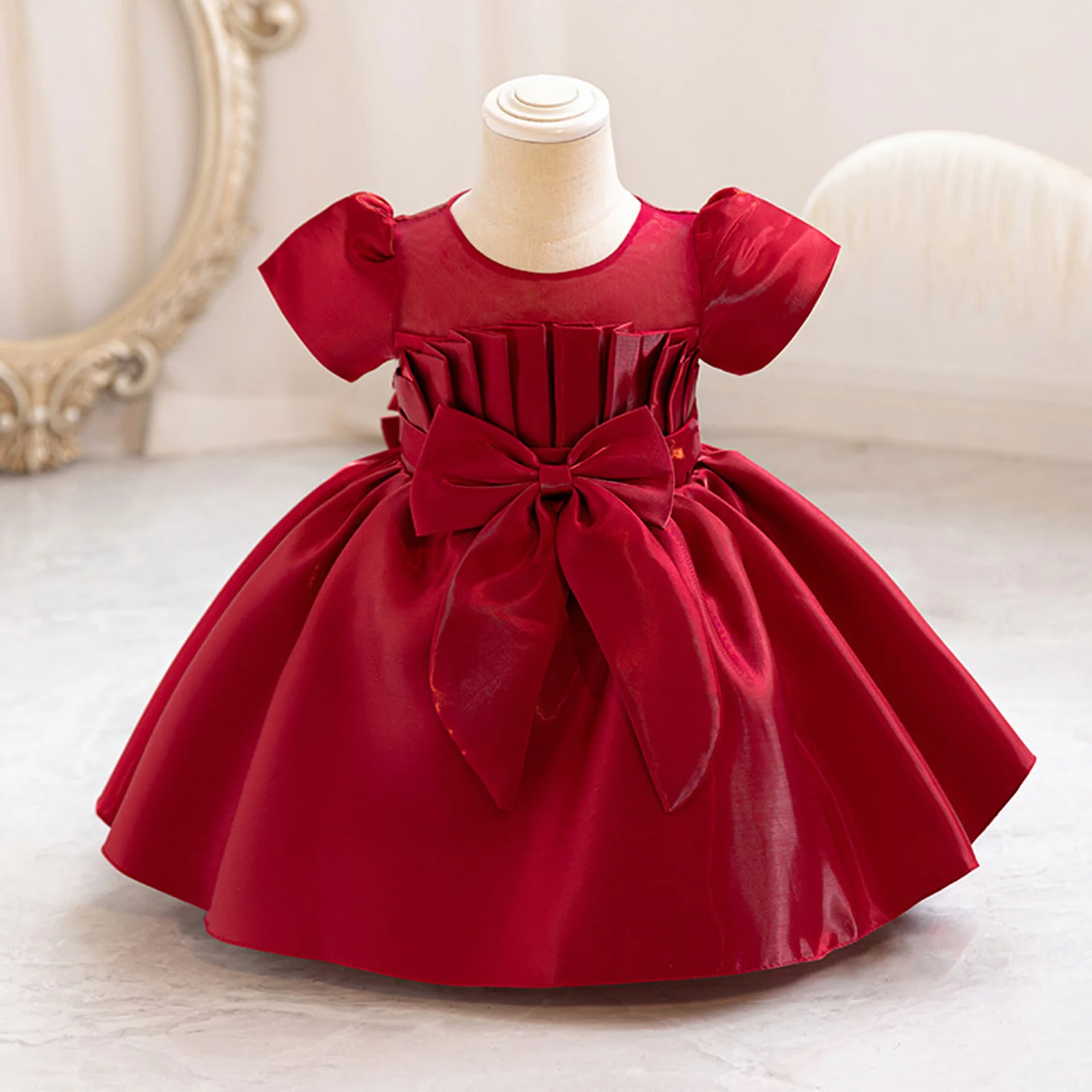 Vestido de flores para niña con mangas cortas abombadas y lazo