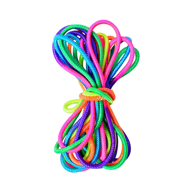 Detalle de la banda elástica multicolor