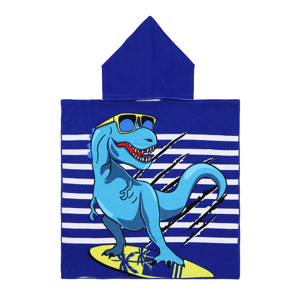 Toalla de playa infantil con tiburón