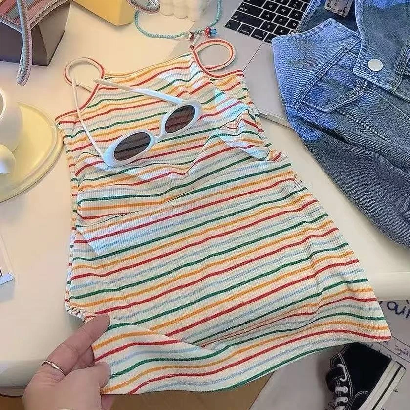 Vestido de verano niña con tirantes y falda larga a rayas arcoíris - imagen 3