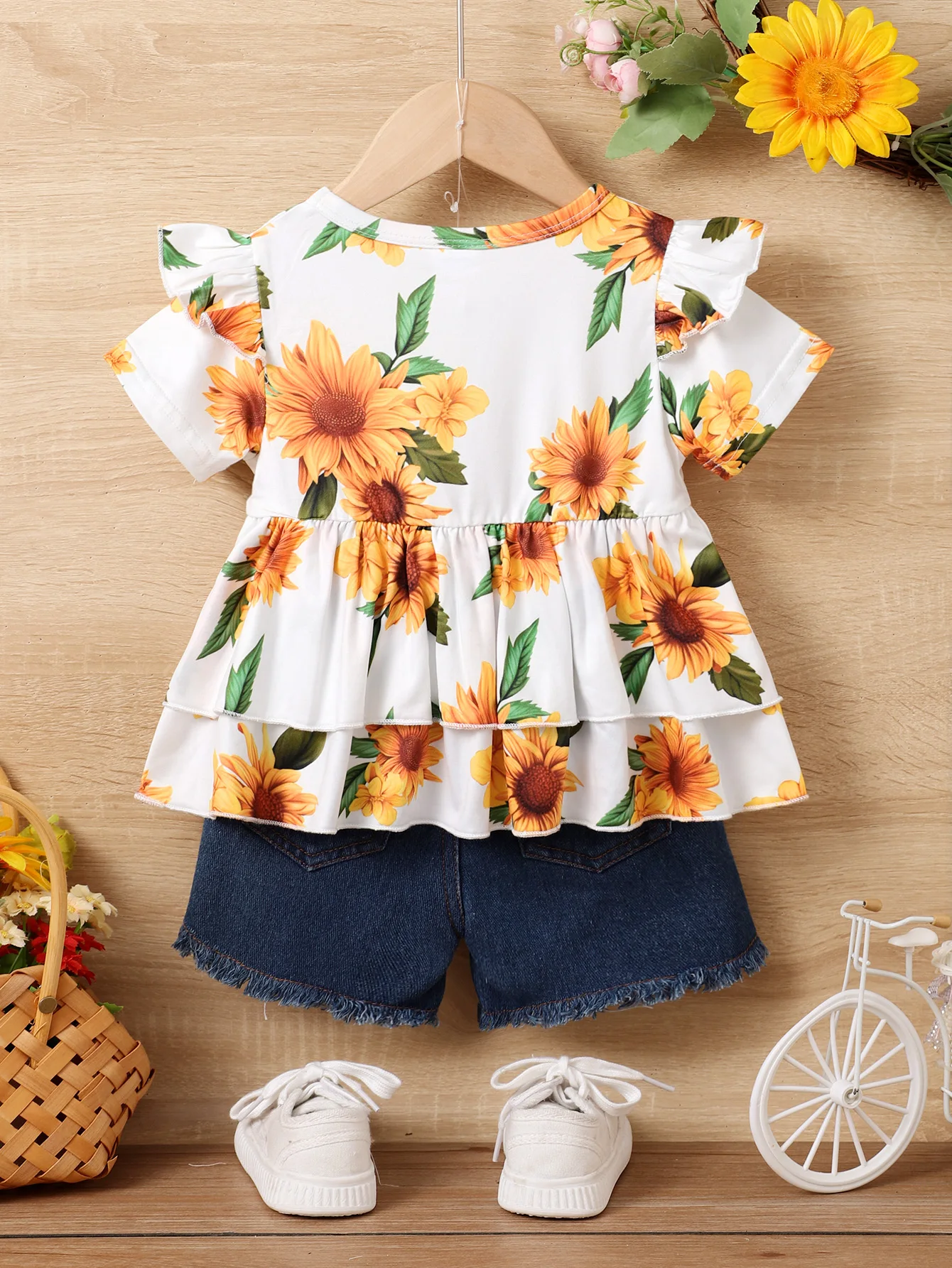 Detalles del estampado floral y el acabado