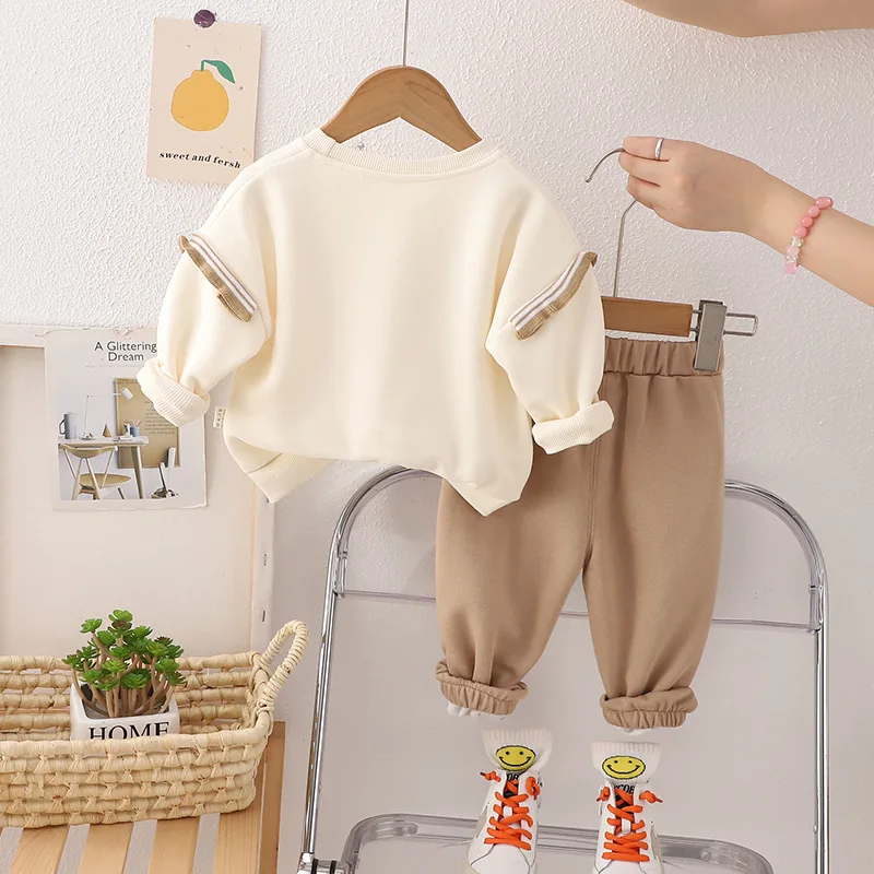 Chándal infantil informal para primavera y otoño