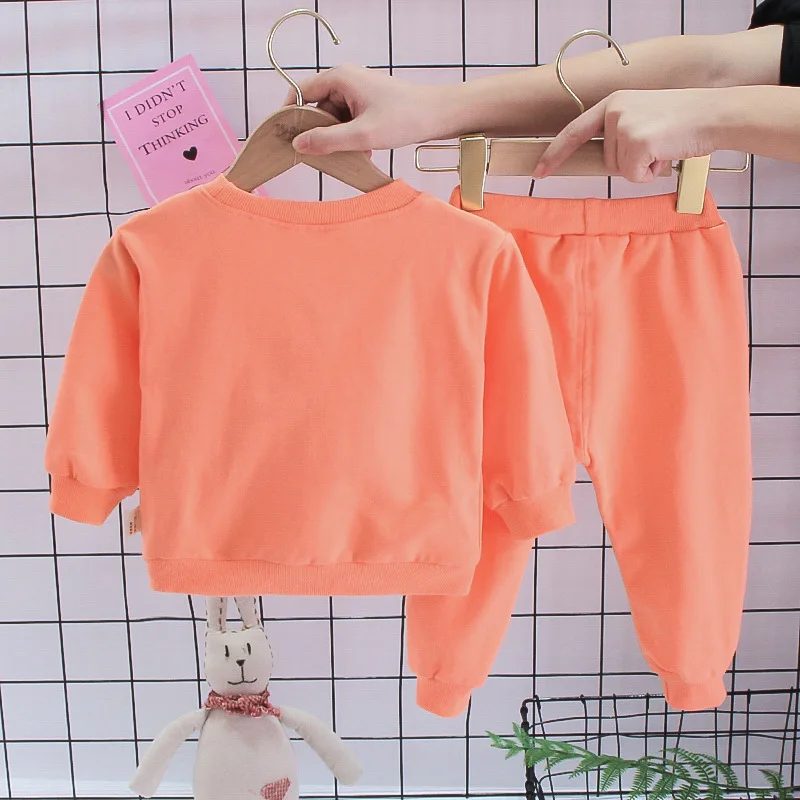 Conjunto suave de algodón para bebé – Jersey y pants - imagen 2