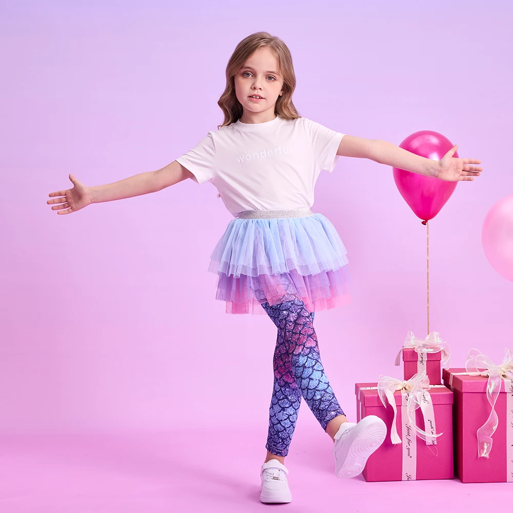 Detalle del look tipo ballet con tul