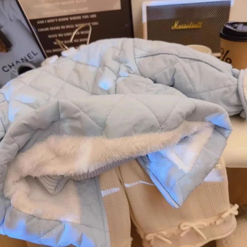 Abrigo acolchado de invierno grueso para niña con algodón liso - imagen 5