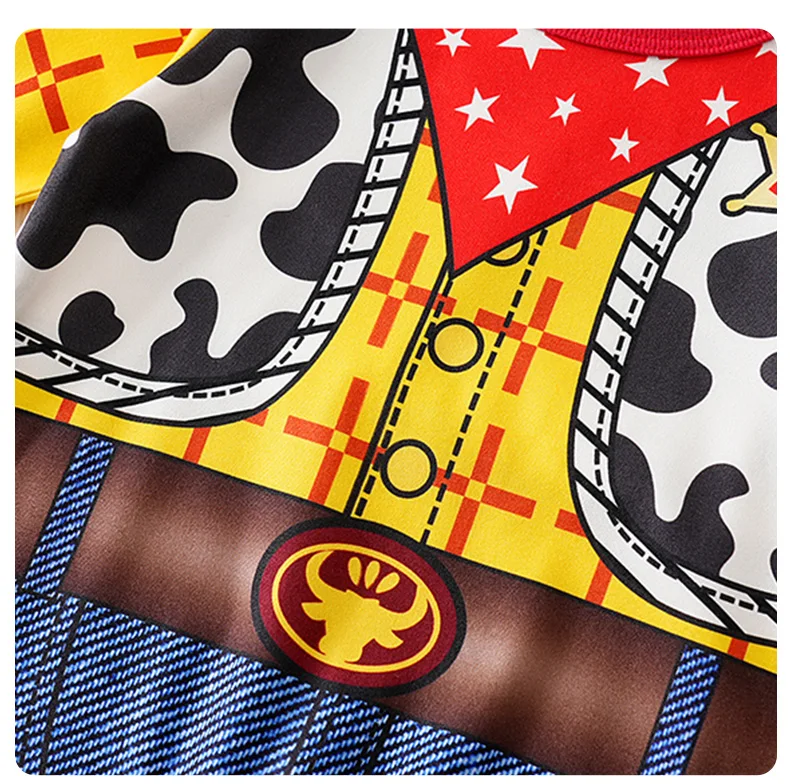 Look completo bebé con conjunto anime y zapatos