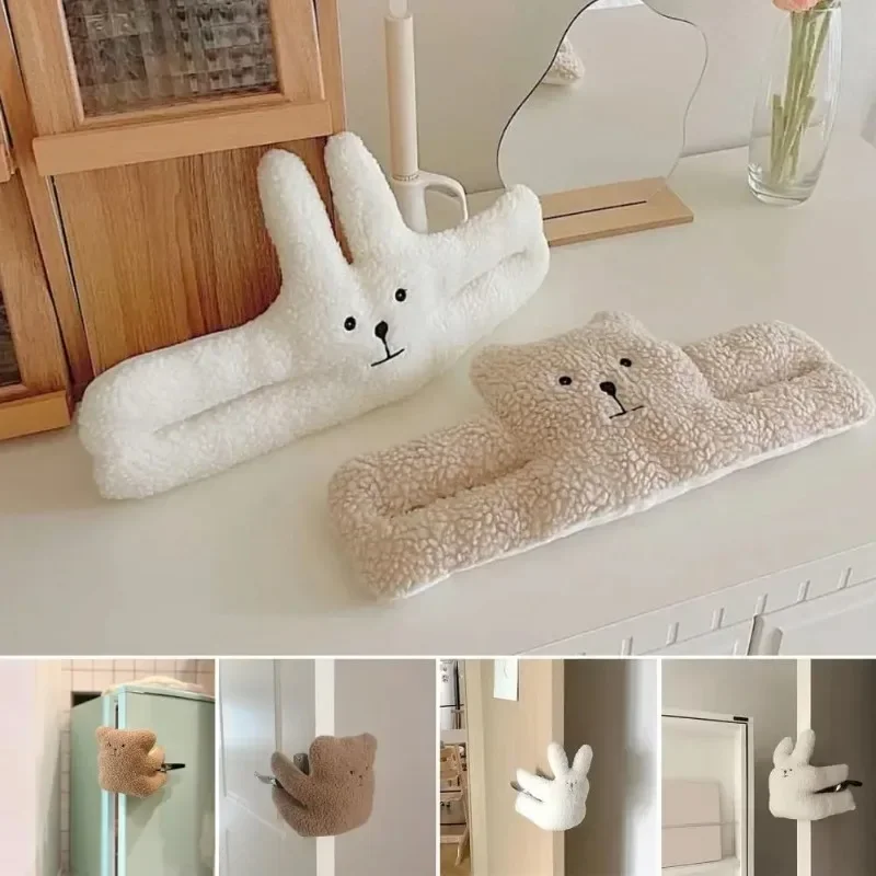 Tope de puerta infantil con osito y textura suave